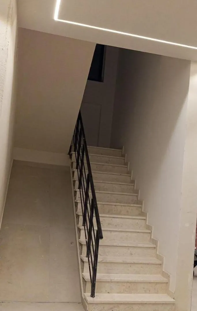 גולם Frederik Apartment Qerret